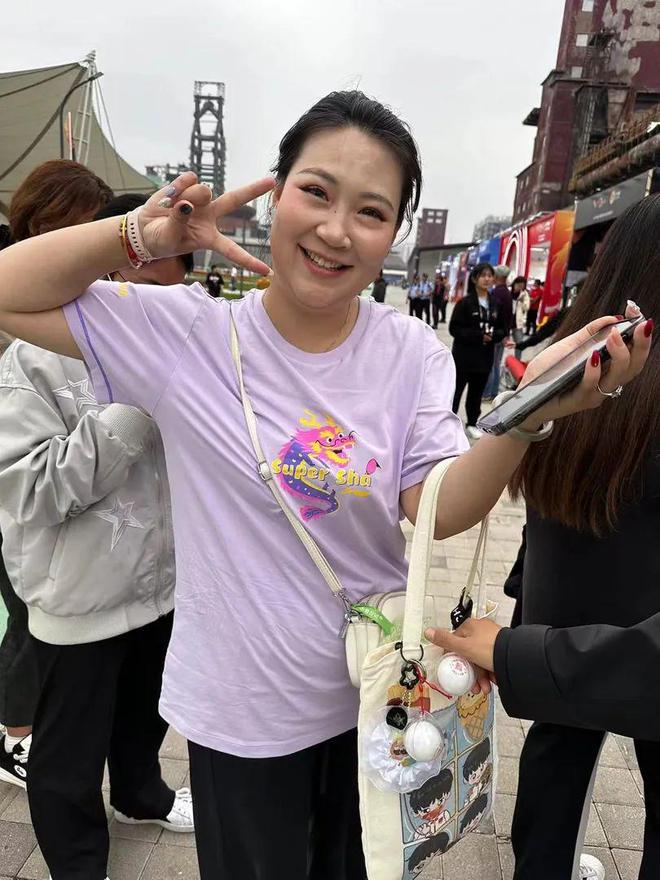 场看比赛！凭当日场馆票免费入园OG真人在大满贯公园“躺”在现(图3)