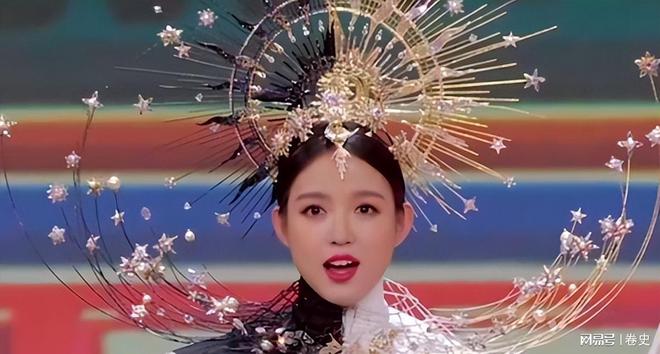怀孕6个月上春晚站C位真人生赢家OG网站艳压奚梦瑶拒嫁30亿豪门(图3)